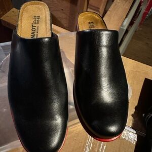 Naot Black and Red Loafers Slip-Ons Comfortable Design